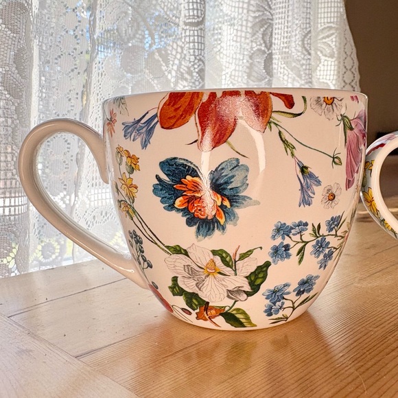 Bluebird and Willow Floral Ceramic Mugs - Set of 2 EUC - Picture 3 of 10